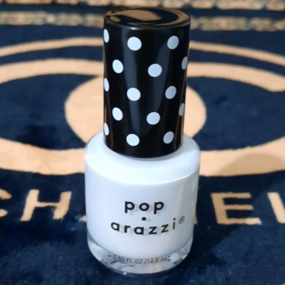 🟡 $ 2.00 POP ARAZZI NAIL POLISH  (SNOW DUSTING) 0.50 oz - Picture 1 of 5